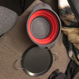 YI camera and kitchen utensils